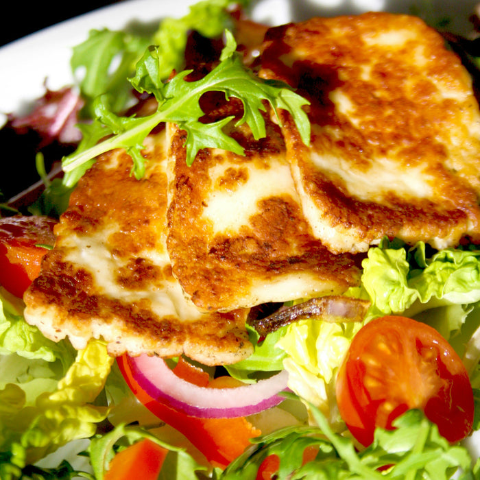 Delicious, crispy halloumi snacks made using the Duronic AF34 dual zone air fryer