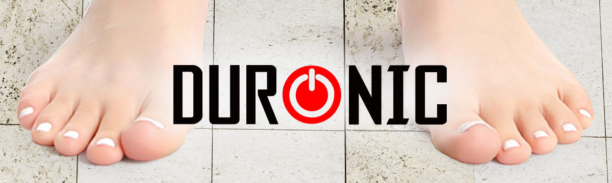 Image depicting feet to stand on the Duronic bathroom scales, to measure weight in kilograms, pounds and stones