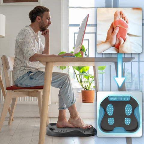 Duronic Anti-Fatigue Mat with a man works at a desk