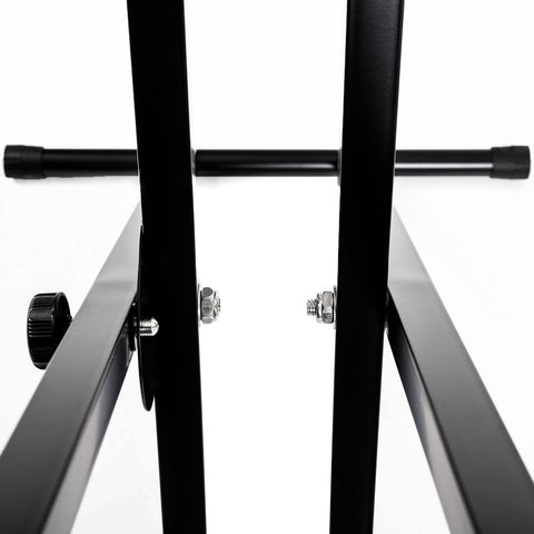 Duronic Keyboard Stand showing central adjustment knob, bolts, and locking mechanism.