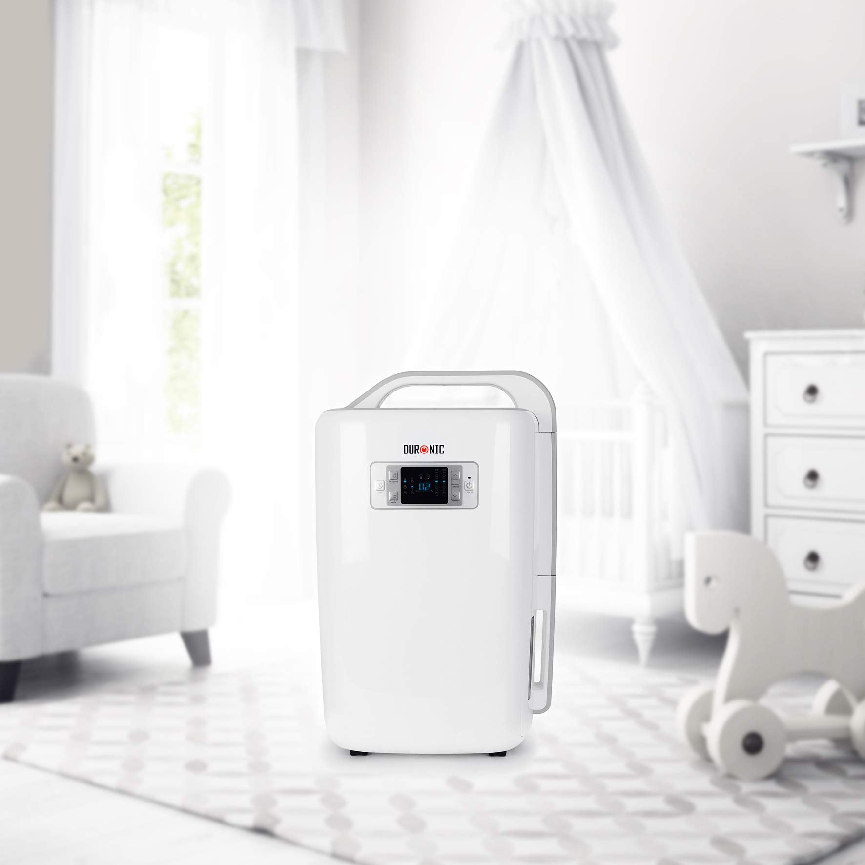 Duronic Dehumidifier DH20 Air Dehumidifier for clothes drying, Black Mould, Damp & Condensation Remover, Wardrobe, Bathroom, Small Bedroom, Utility Room 4L Tank, 20L in a Day