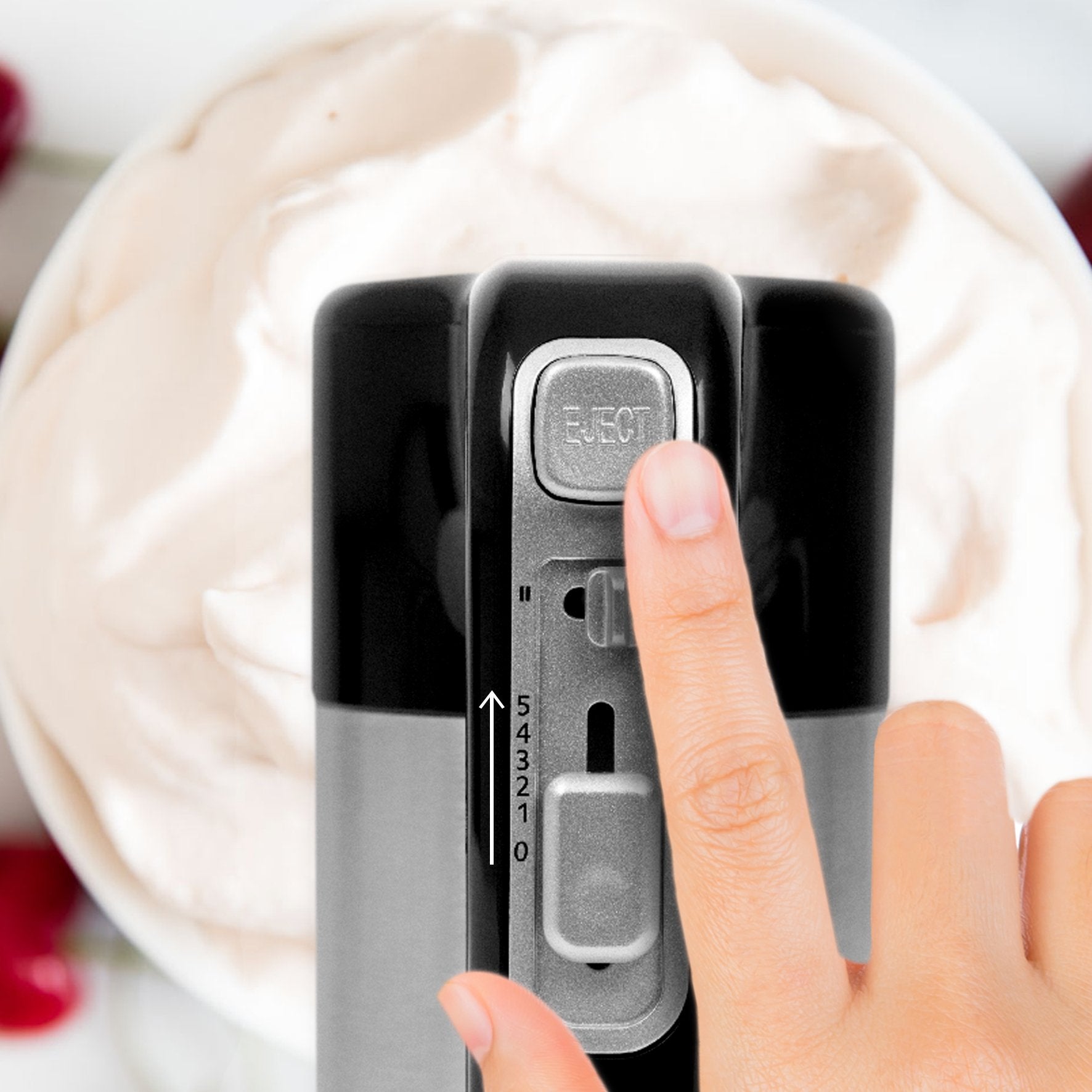 Duronic Electric Hand Mixer HM3 BK Kitchen Handheld Food Mixers for Baking Dough, Bread, Eggs, Cake Mix, Cream, Hand Held Brownie Maker Mixer with 5 Speed Turbo Boost Whisker Hooks Beaters 300W - Black