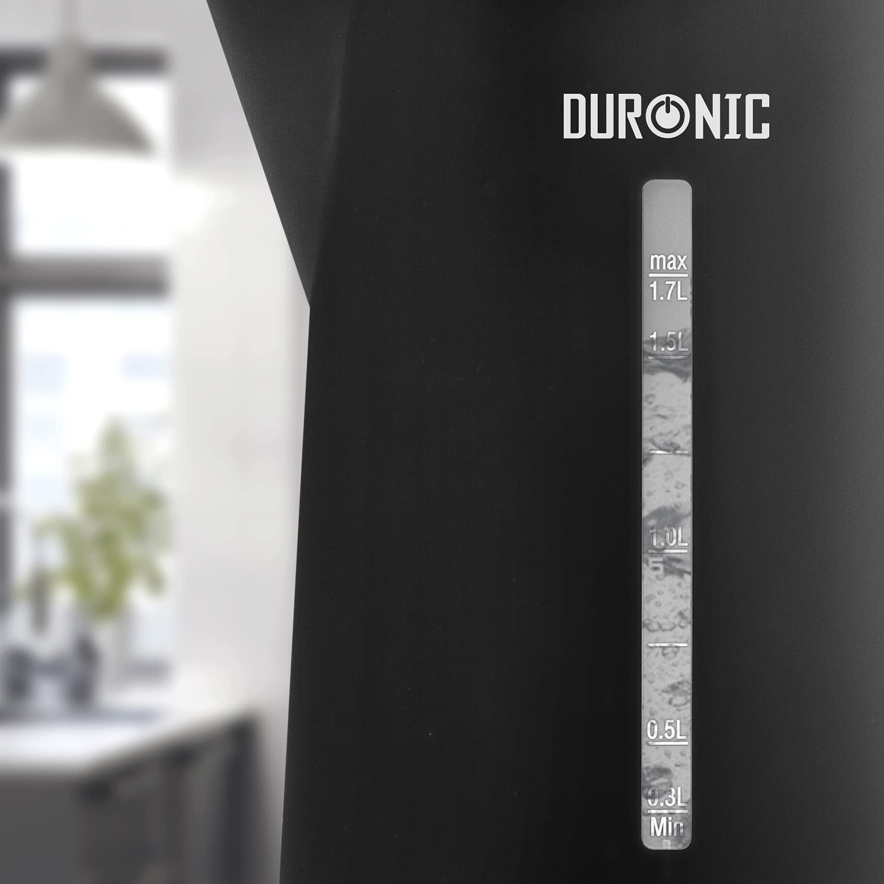Duronic Electric Kettle featuring a clear water level window with measurements.
